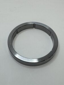 Регулировочная шайба 15156475 Volvo